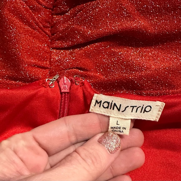 Main Strip Red Mini Stretch Dress with Draped Neckline Size Large - Picture 3 of 3